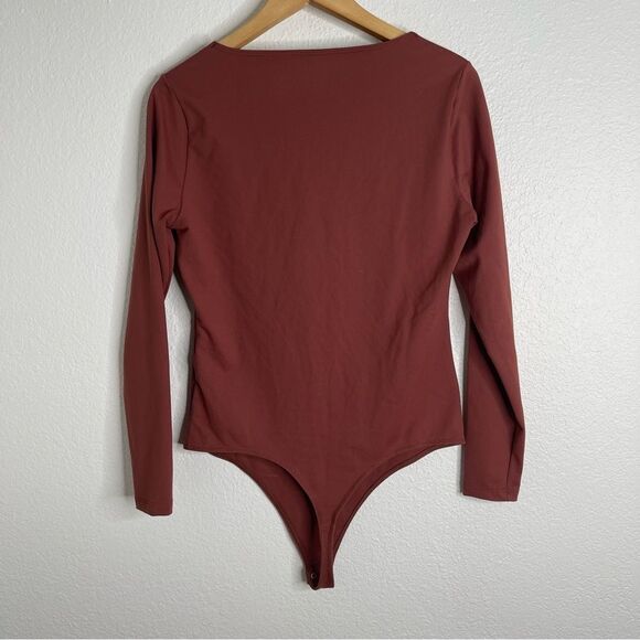 Abercrombie & Fitch Long Sleeve Bodysuit Size Large - Picture 4 of 4